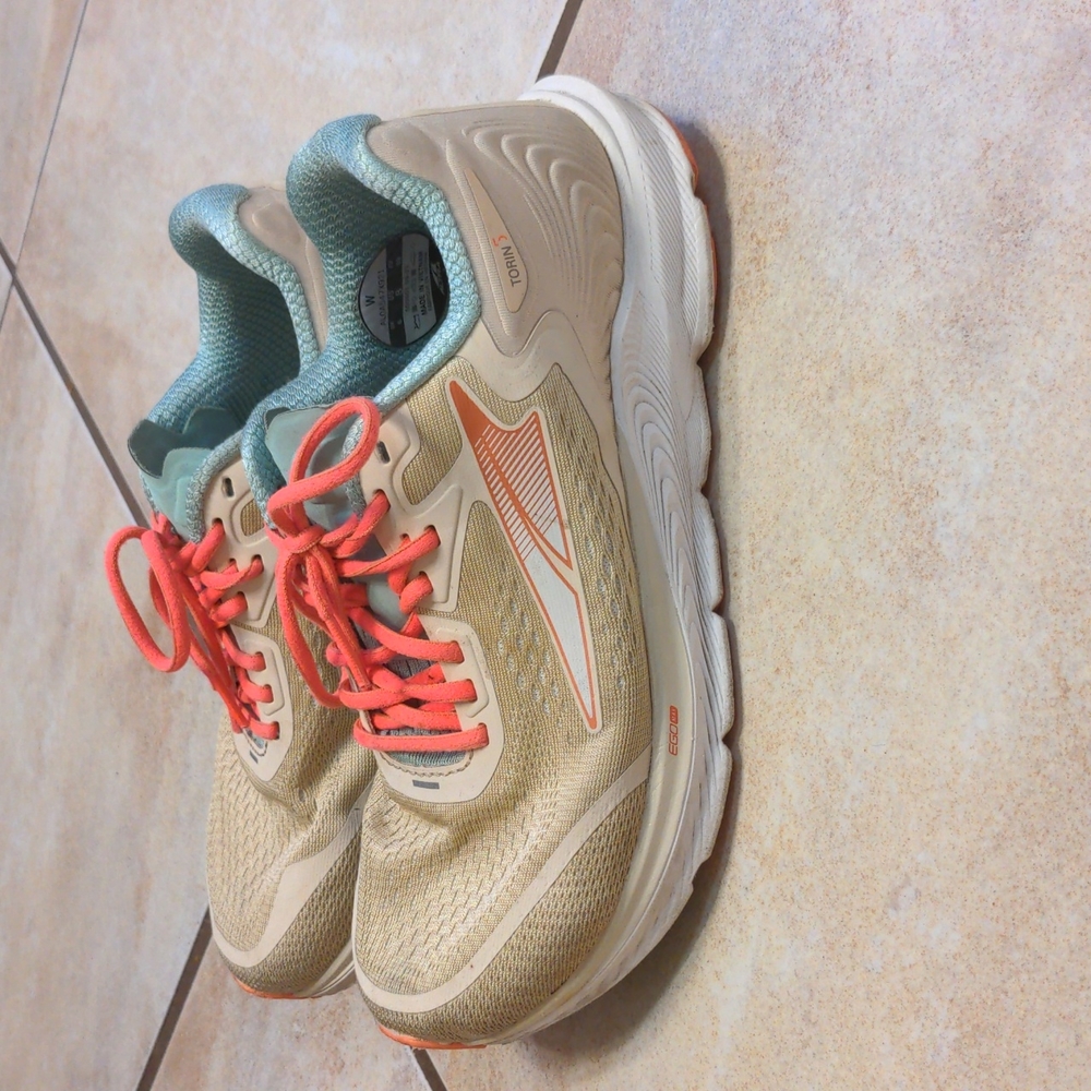 Altra Torin 5